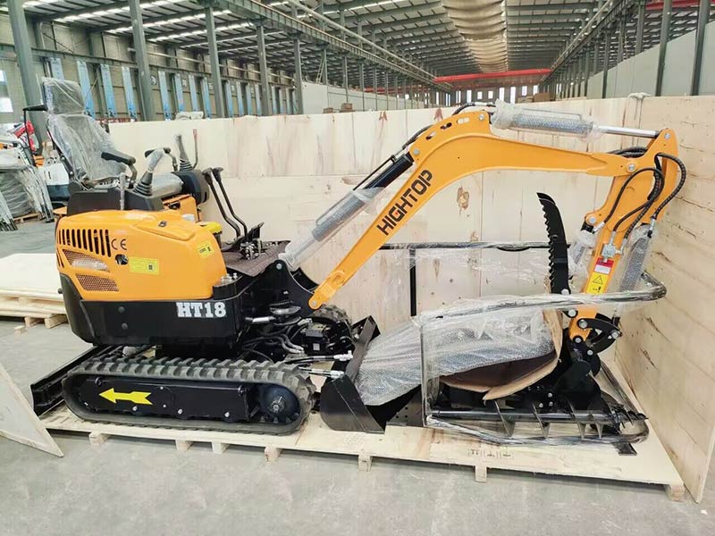 HT18 Mini Excavator sent to Spanish