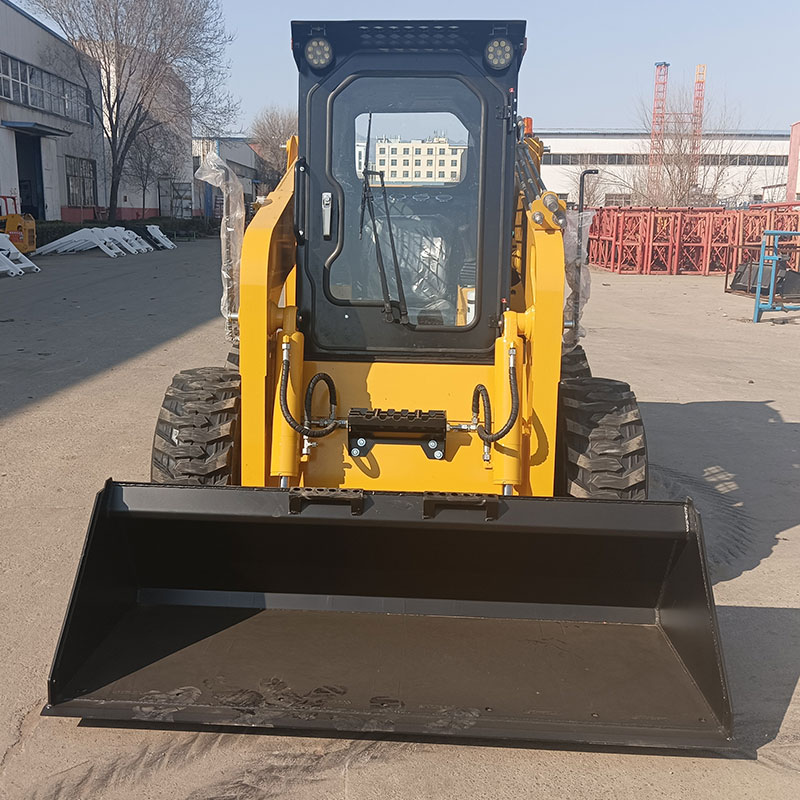 HTS120 Skid Steer Loader